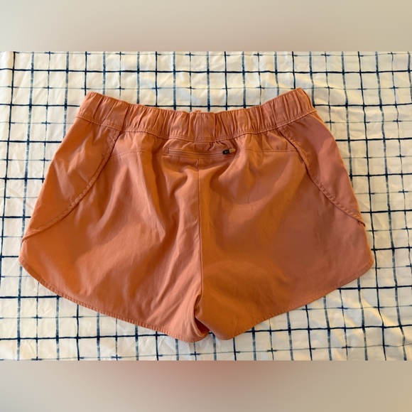 The North Face Women's Athletic Shorts - Picture 7 of 9